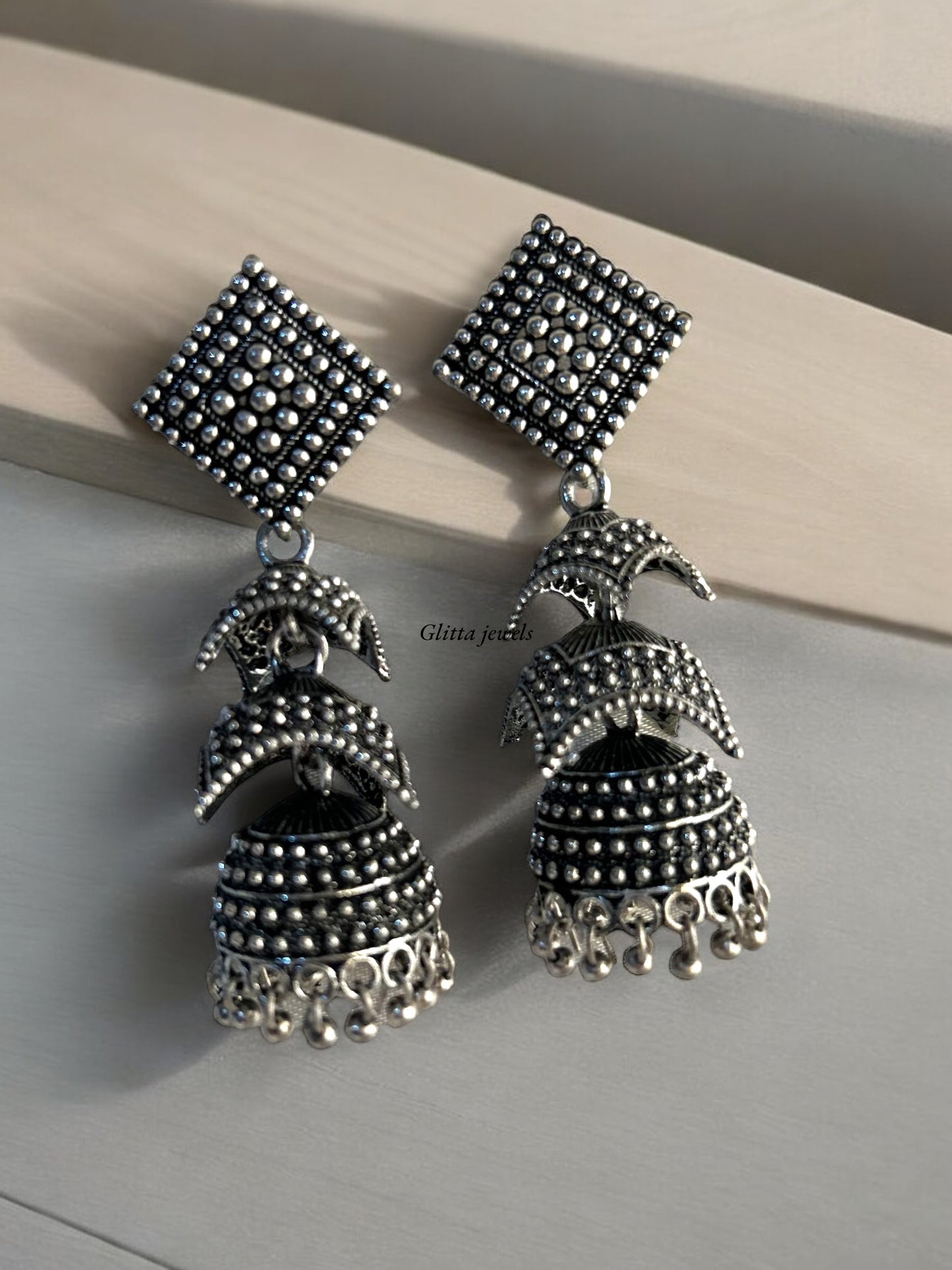 Jhaalar Oxidised Jhumka